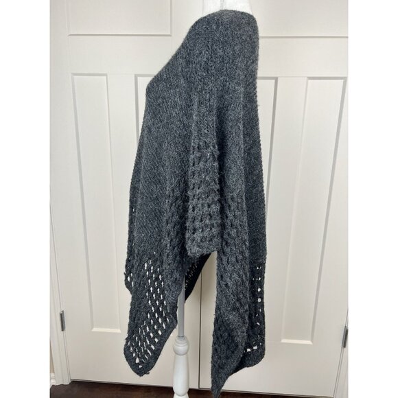 Do Everything in Love Shawl Wrap Kimono One Size Gray Open Front Crocheted Warm - Picture 7 of 11